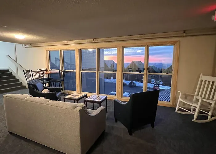 Snowcrest Condo Walking Distance To Slopes