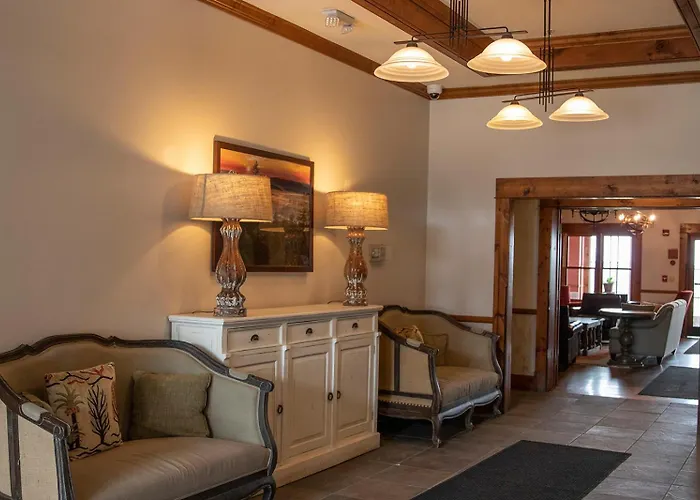 Hh 207 Ski-Inout Sunrise Views Village Steps Sleeps 4